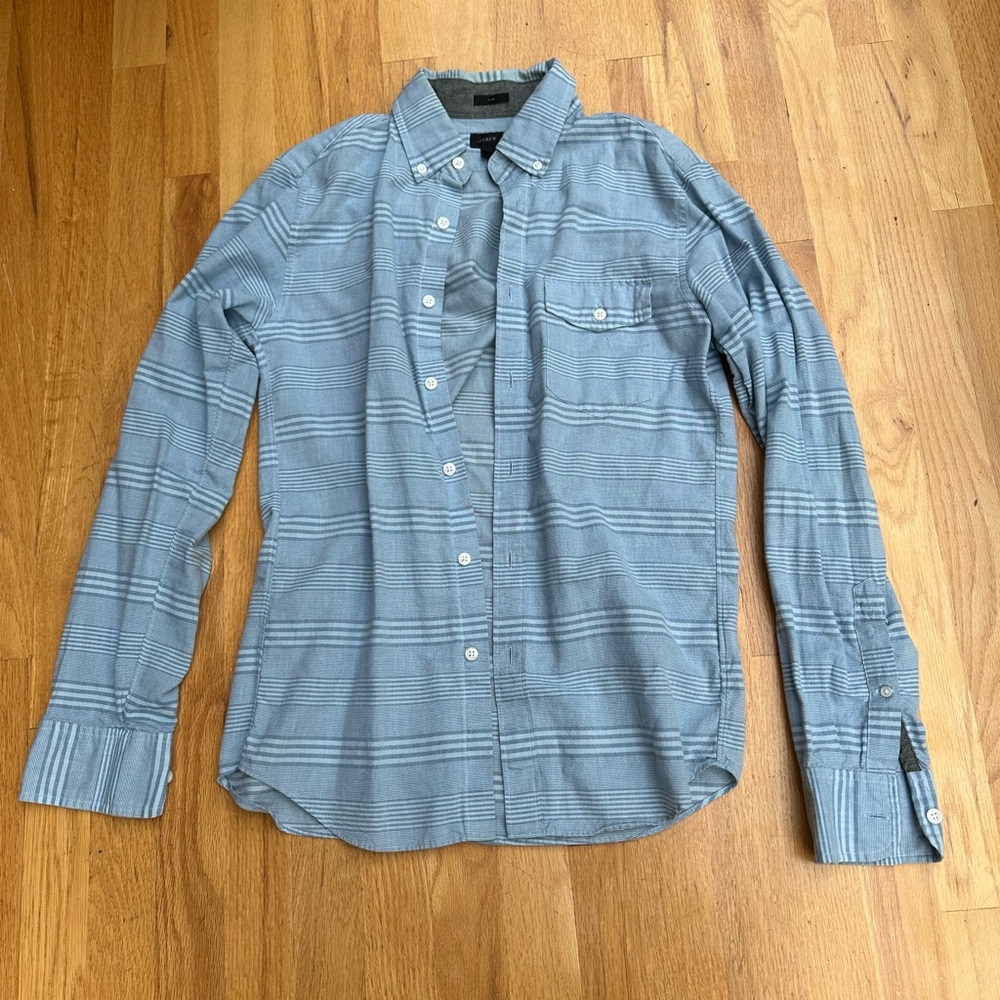 J. Crew Men’s Long-Sleeve Button-Up Slim Fit Shirt - Size Small - Blue Stripes